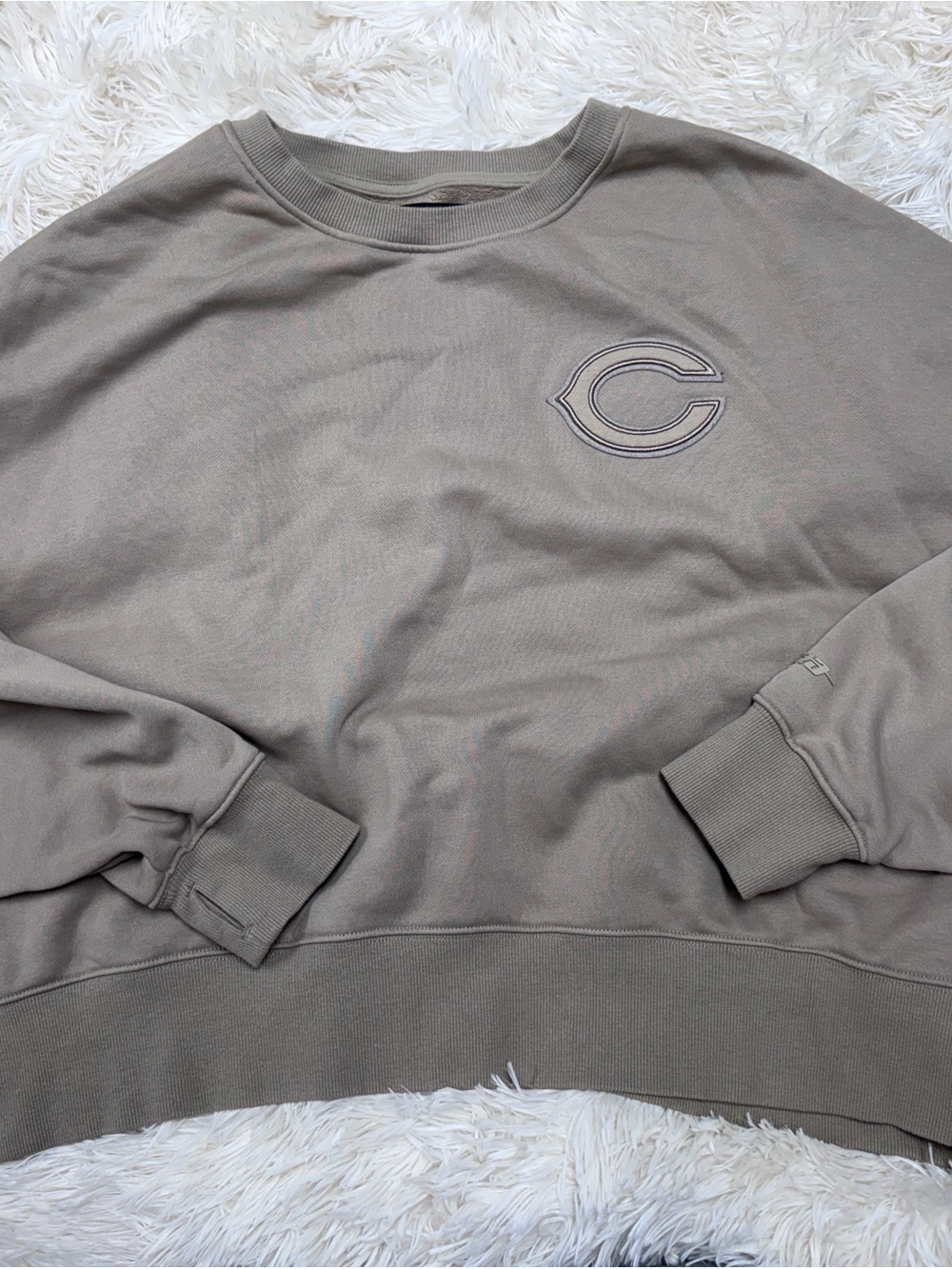 Pro Standard Chicago Bears Oversized Patched Sweatshirt – Women’s XL, Taupe - Picture 3 of 8